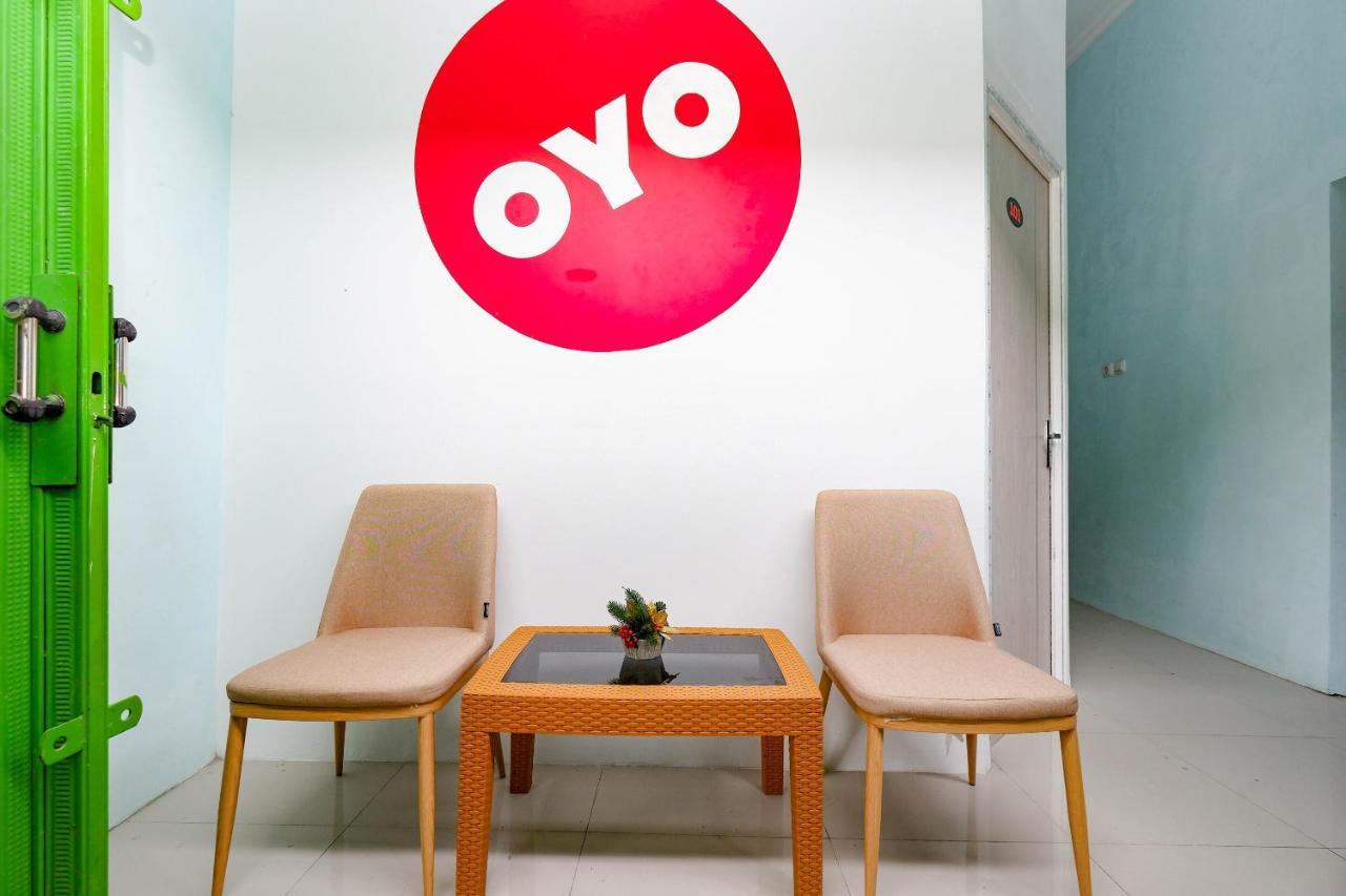 Oyo 93095 New Puspa Residence スマラン エクステリア 写真