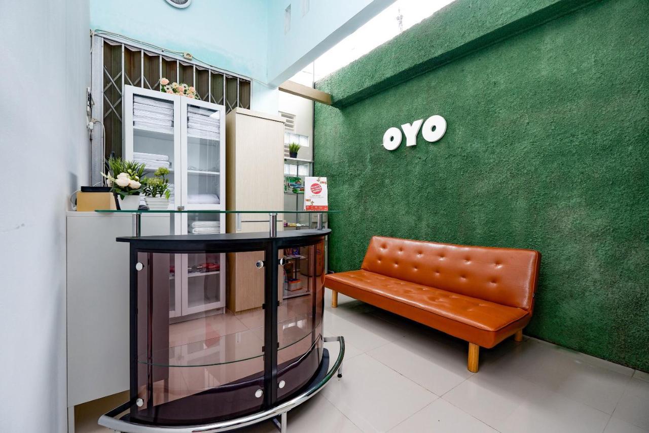 Oyo 93095 New Puspa Residence スマラン エクステリア 写真